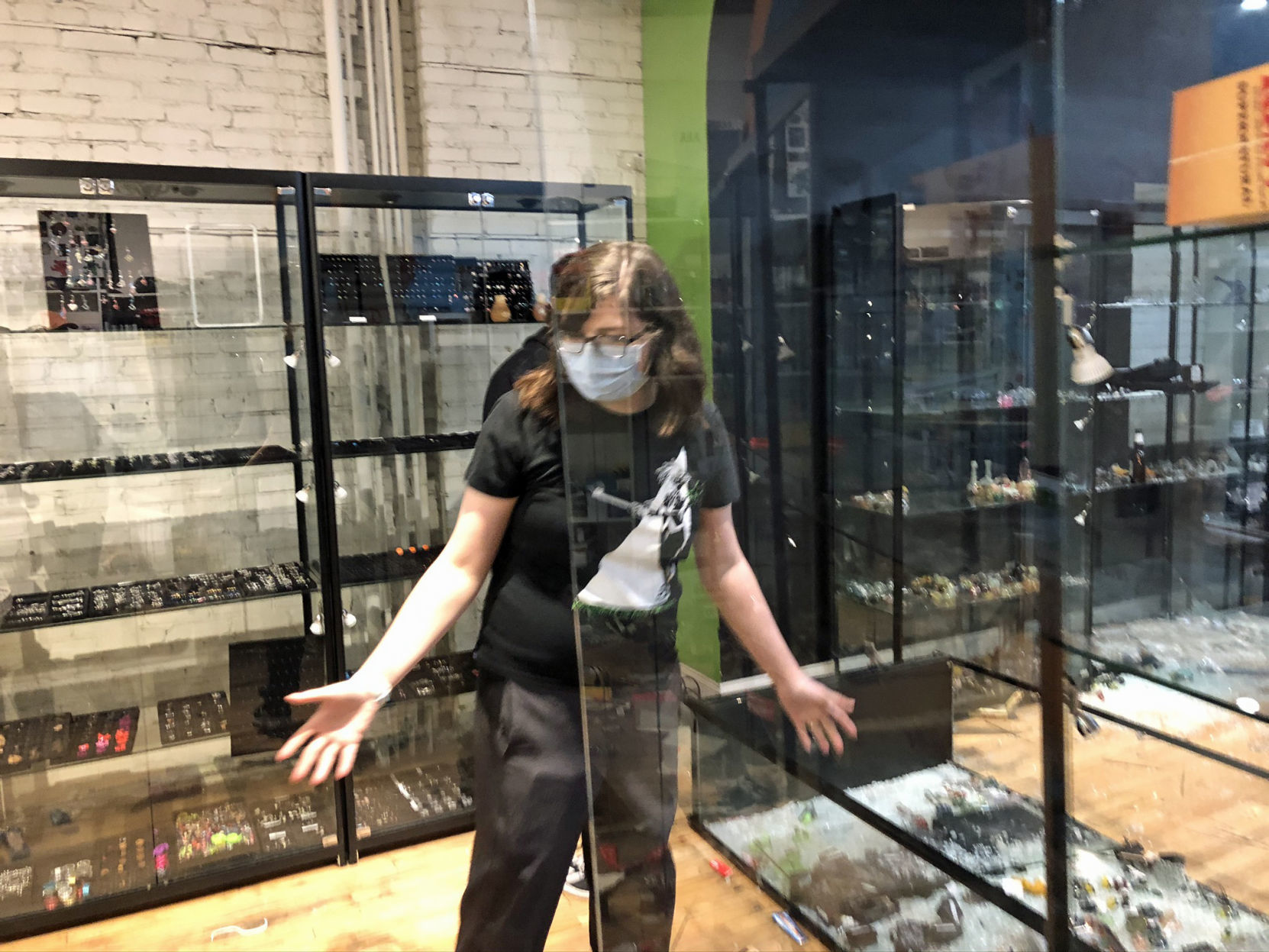 Madison cleans up after riot Downtown
